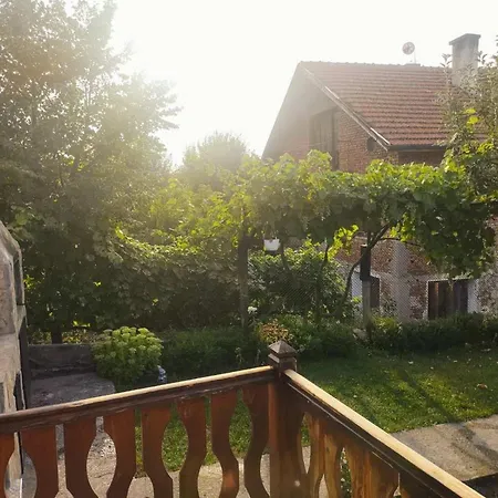вели Ваканционна къща